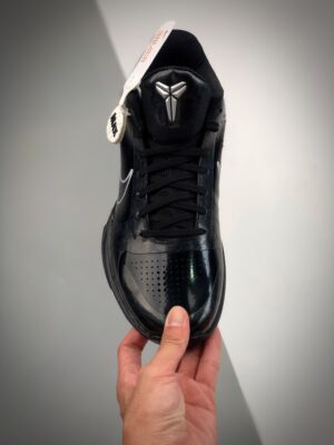 Nike-Kobe-5-Blackout-9.jpg