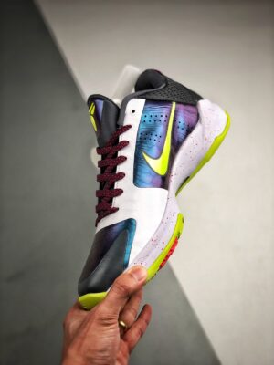 Nike-Kobe-5-Protro-Chaos-3.jpg