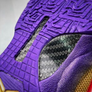Nike-Kobe-5-Protro-Undefeated-Hall-of-Fame-2.jpg