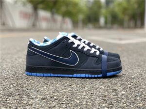 NikeDunkSBLowBlueLobster_10.jpg