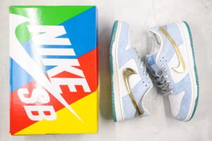 NikeSBDunkLowSeanCliver_5-scaled-1.jpg