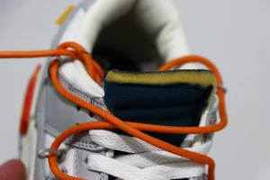 OFF-WHITE-X-DUNK-LOW-‘LOT-44-OF-50-TOP-REPS4.webp