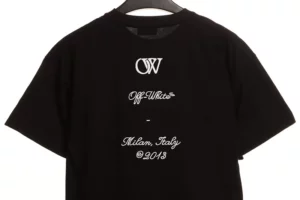 Off-White-23-T-Shirt-mit-Logo-Print-4.webp