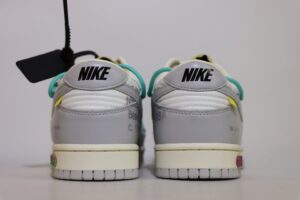 Off-White-Dunk-Low-Lot-04-of-The-50-7-1536x1024-1.jpg