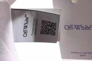 Off-White-Embroidered-Arrow-Logo-T-Shirt-9.webp