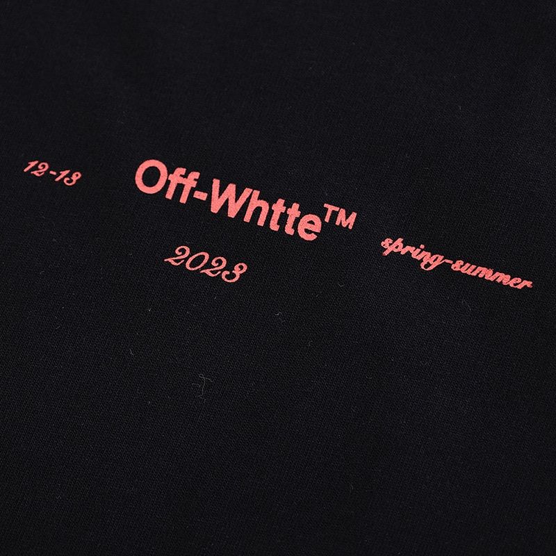 Off-White-Grafik-T-Shirt-Reps6.webp