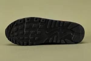 Off-White-x-Air-Max-90-Black-2.webp
