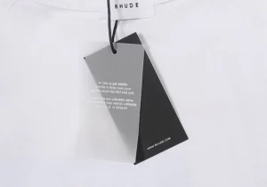 Rhude-02-logo-print-T-shirt-10.webp