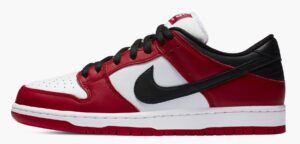 SB-CHICAGO-DUNK-e1668039984722.jpg