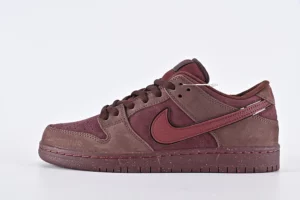 SB-Dunk-Low-22Valentines-Day22-REPLICA76.webp