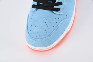 SB-Dunk-Low-Club-58-Gulf-REPS43.webp