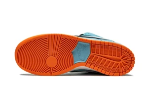 SB-Dunk-Low-Pro-Gulf-Reps-3.webp