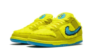 SB-Dunk-Low-x-Grateful-Dead-Yellow-Bear-Reps-1.webp