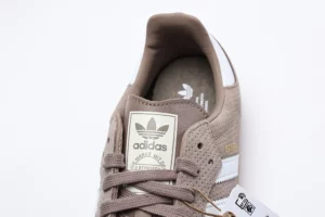 Samba-OG-Chalky-Brown-Gum-Sneakers-Replica7.webp