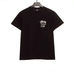 Stussy-classic-printed-t-shirt-2.webp