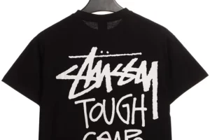 Stussy-classic-printed-t-shirt-5.webp