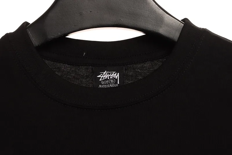 Stussy-classic-printed-t-shirt-8.webp