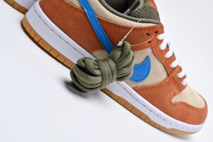 TOP-Dunk-Low-Pro-SB-Corduroy-REPLICA9.jpg