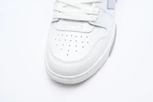 TOP-OFF-WHITE-OUT-OF-OFFICE-‘WHITE-SILVER-REPS6-1.webp