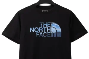 The-North-Face-Wave-Print-T-Shirt-2.webp