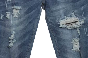 Verwaschene-blaue-zerrissene-Jeans-Reps10.webp