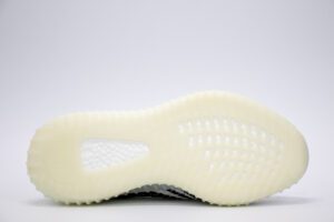Yeezy-350-V2-Zebra-6-1.jpg