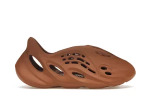 Yeezy-Foam-RNR-Clay-Red-Hochwertige-Replik.webp