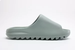 Yeezy-Slide-22Salt22-Top-Reps1.webp