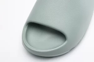 Yeezy-Slide-22Salt22-Top-Reps4.webp