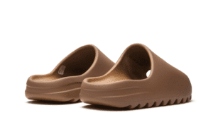 Yeezy-Slides-Core-Reps-2.png