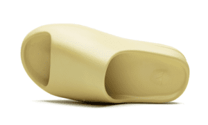 Yeezy-Slides-Desert-Sand-Reps-3.png