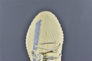 YeezyBoost350V2Linen_11.jpg