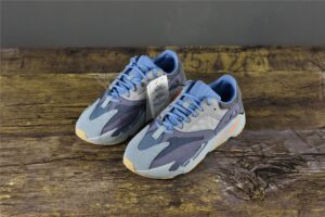 YeezyBoost700CarbonBlue_14.jpg