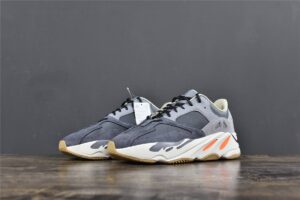 YeezyBoost700Magnet_4.jpg