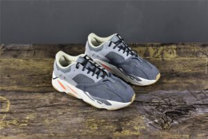 YeezyBoost700Magnet_5.jpg