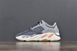 YeezyBoost700Magnet_7.jpg