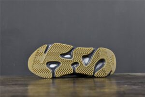 YeezyBoost700V2Tephra_10.jpg