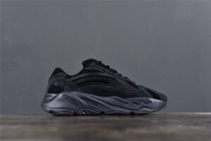 YeezyBoost700V2Vanta_11.jpg
