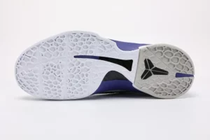 Zoom-Kobe-6-Concord-3.webp