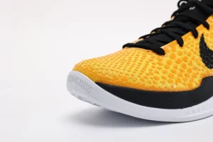 Zoom-Kobe-6-Lightbulb-7.webp