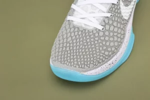 Zoom-Kobe-6-White-Grey-Blue-7.webp