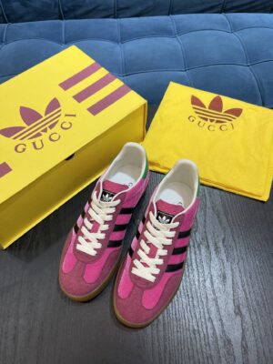 adidas-X-Gucci-Gazelle-Pink-Green-5.jpg