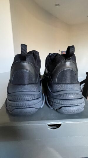balenciaga-triple-S-black-1-scaled-1.jpeg