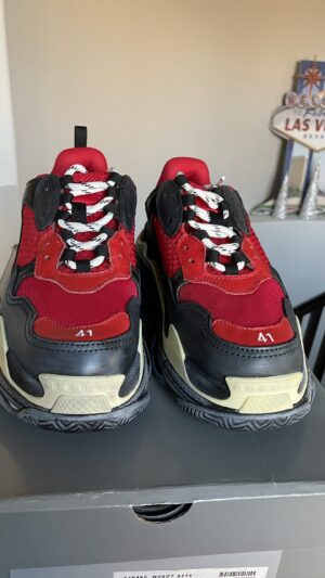 balenciaga-triple-S-redblack-5-scaled-1.jpeg