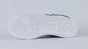 bapesta-8-m1-white-navy-reps-8-595x334-1.webp