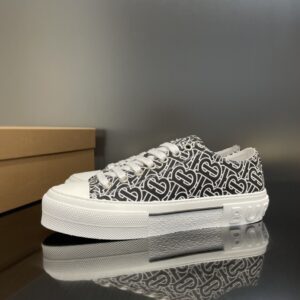 burberry-cotton-sneaker-2-2.jpg
