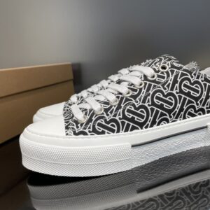burberry-cotton-sneaker-3-2.jpg