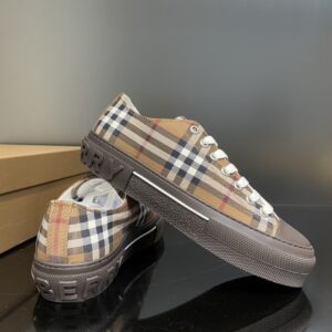 burberry-cotton-sneaker-7-1.jpg
