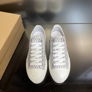burberry-cotton-sneaker-7-4.jpg