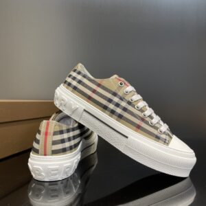 burberry-cotton-sneaker-9.jpg